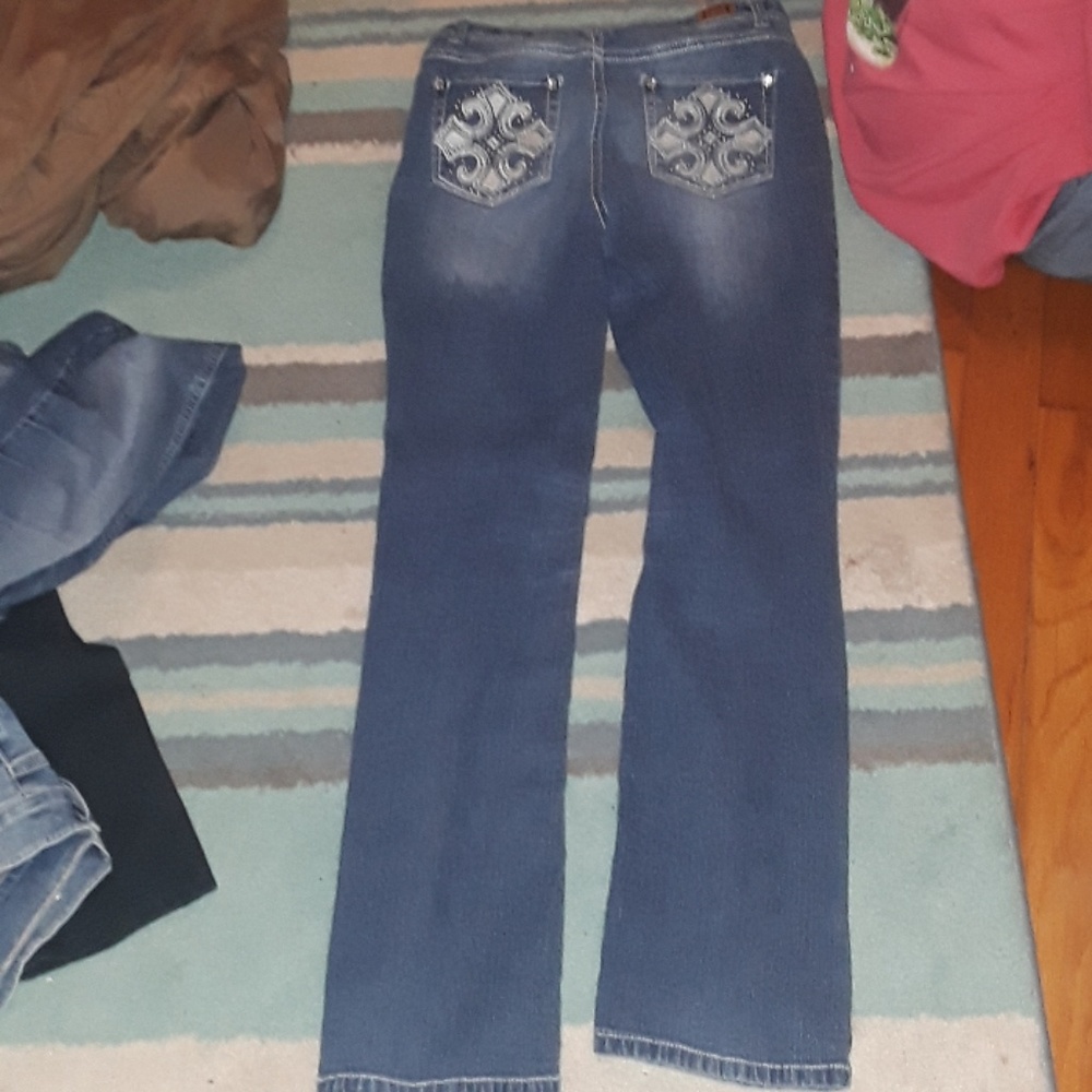 Jeans - Picture 2 of 2